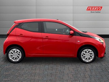 Used Toyota AYGO 2021 for sale - 76980113: Photo
