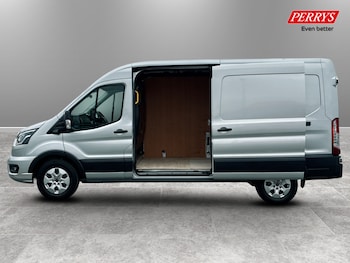 Used Ford Transit 2024 for sale - 77666505: Photo