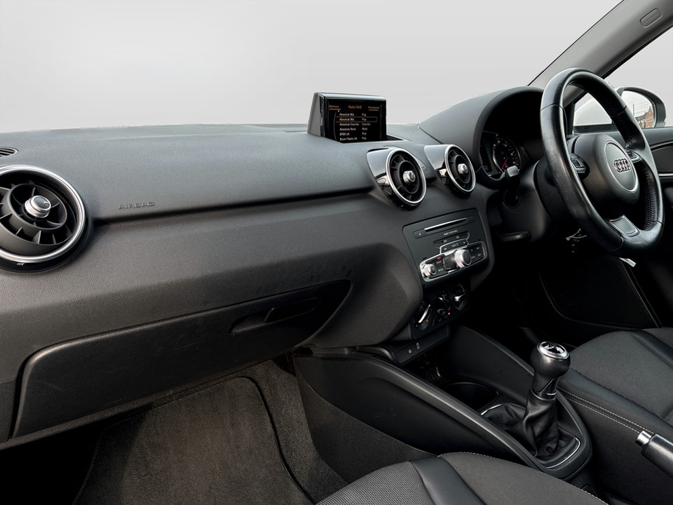 Used Audi A1 2015 for sale - 78043431: Photo 15