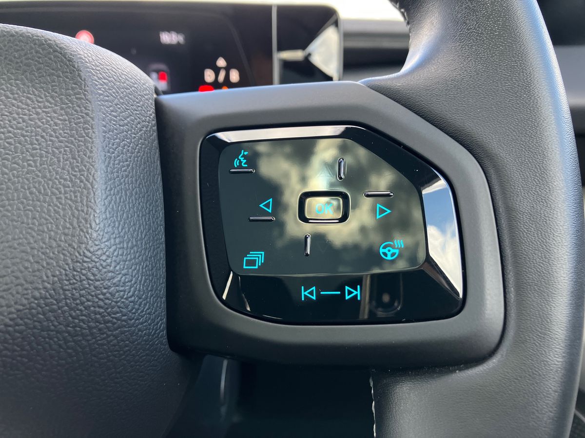 Used Ford Explorer 2025 for sale - 77759758: Photo 38