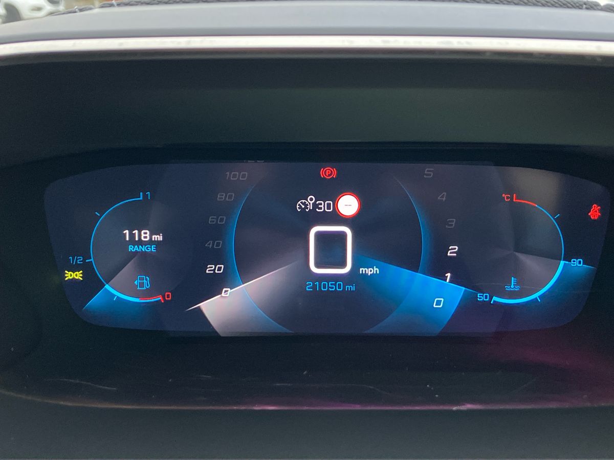 Used Peugeot 208 2022 for sale - 77033802: Photo 14