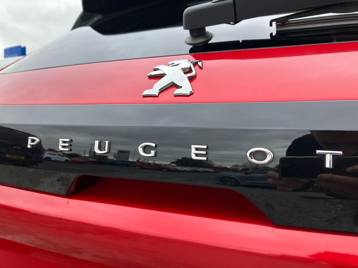 Used Peugeot 208 2022 for sale - 77033802: Photo 27