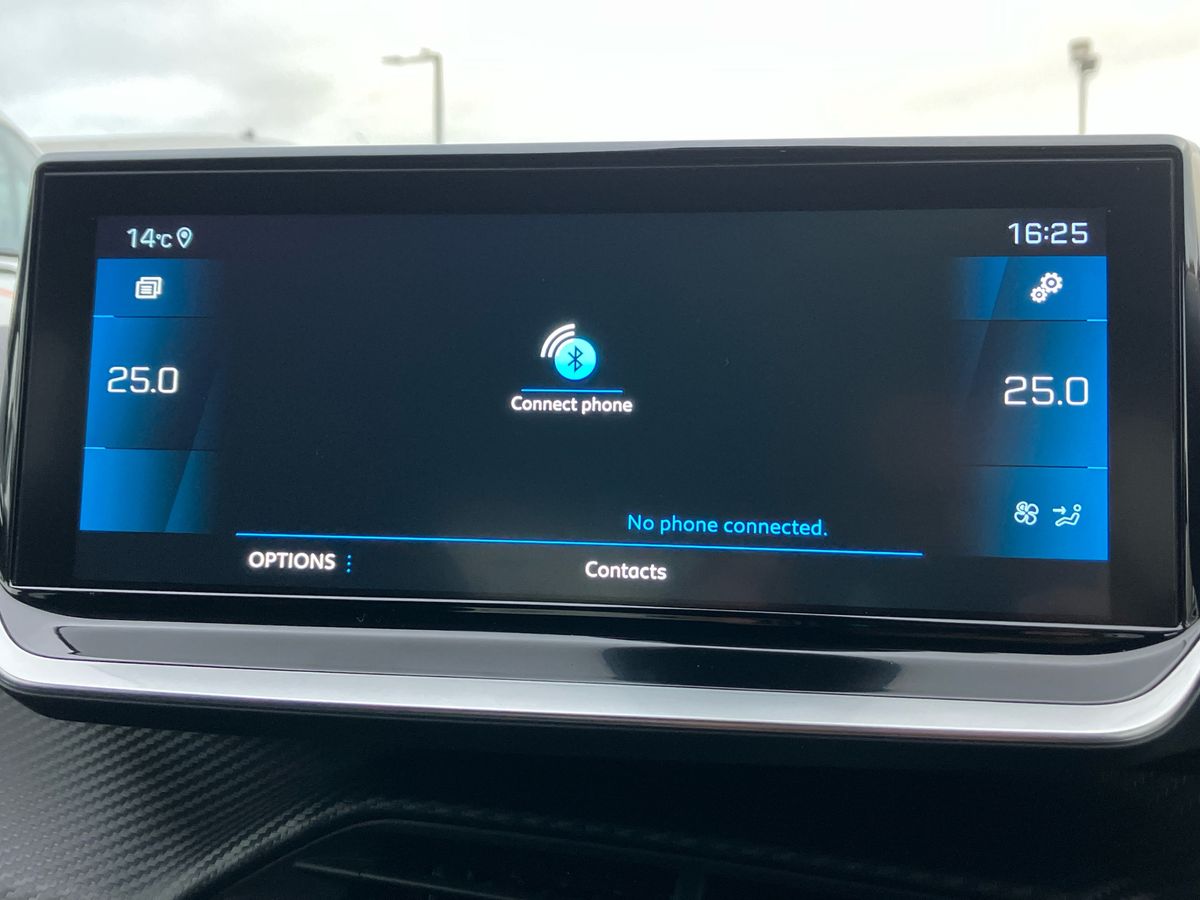 Used Peugeot 208 2022 for sale - 77033802: Photo 44