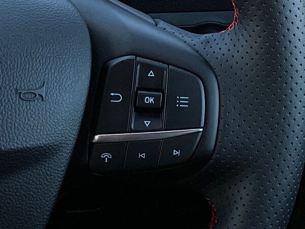 Used Ford Kuga 2024 for sale - 75745030: Photo 41
