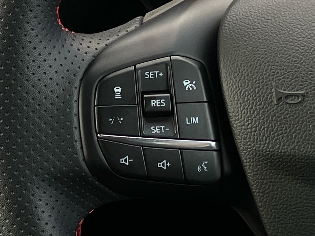Used Ford Kuga 2024 for sale - 75983474: Photo 19