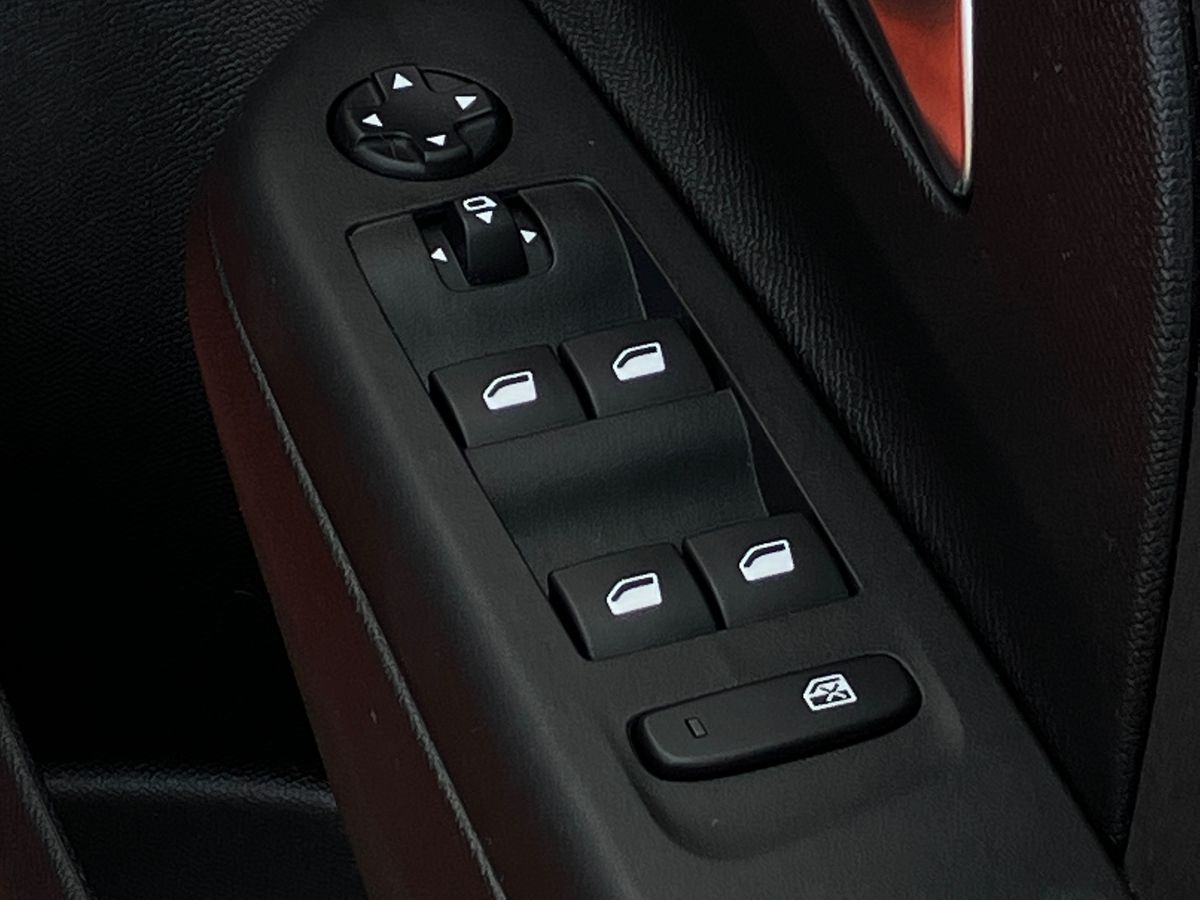 Used Vauxhall Corsa 2022 for sale - 76300485: Photo 18