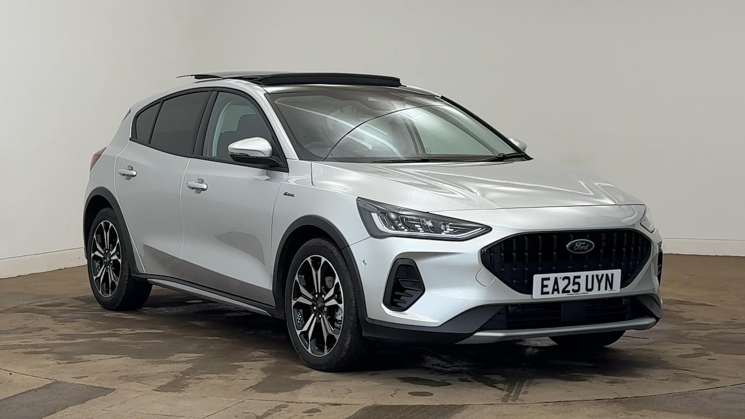 Used Ford Focus 2025 for sale - 76663281: Photo 1