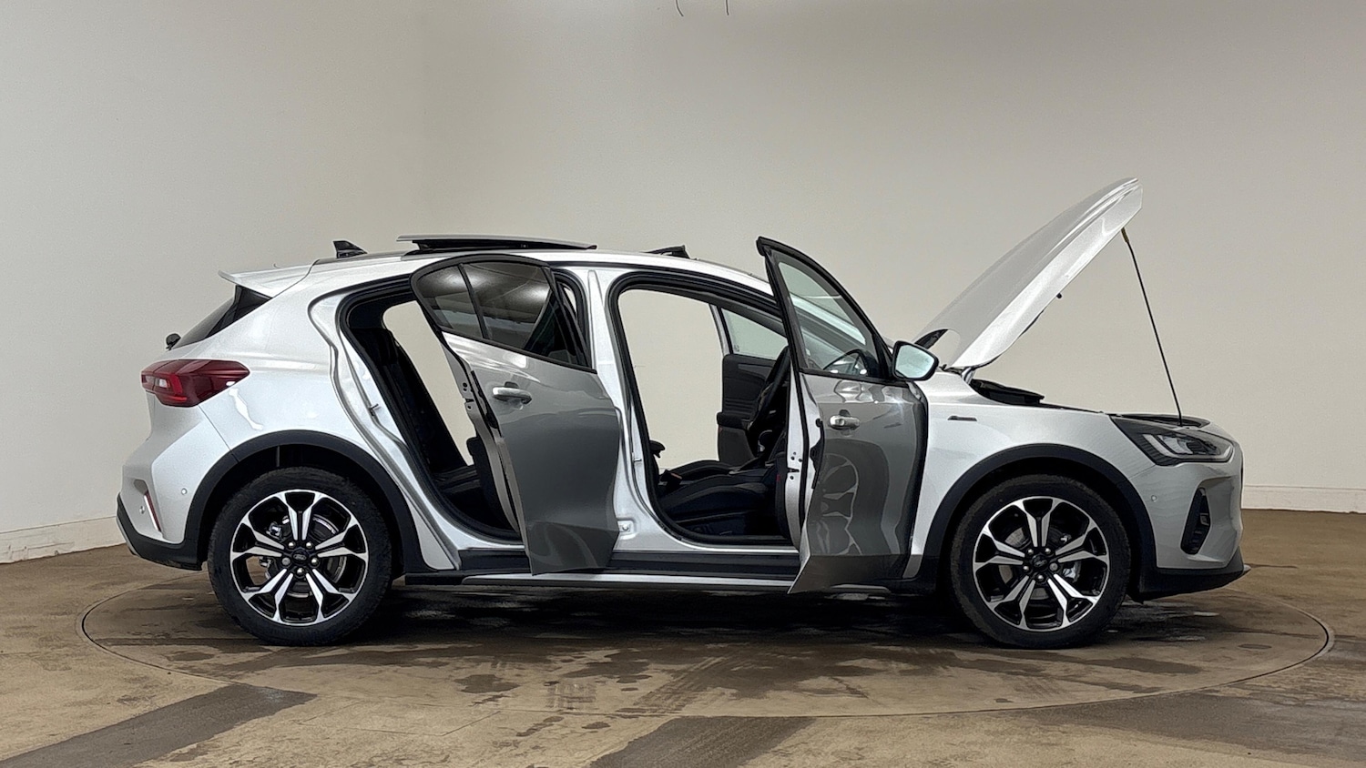 Used Ford Focus 2025 for sale - 76663281: Photo 12