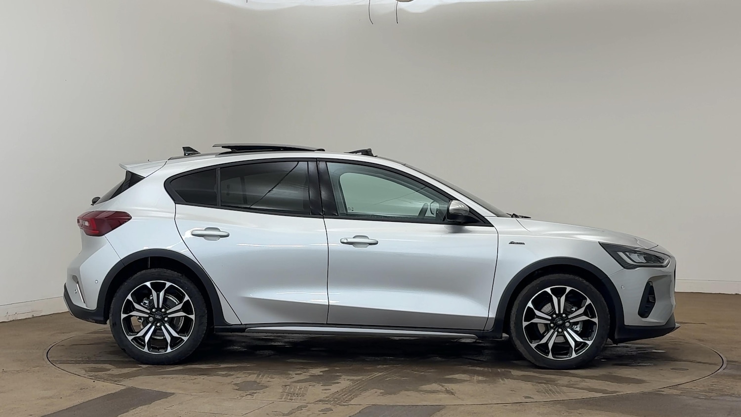 Used Ford Focus 2025 for sale - 76663281: Photo 5