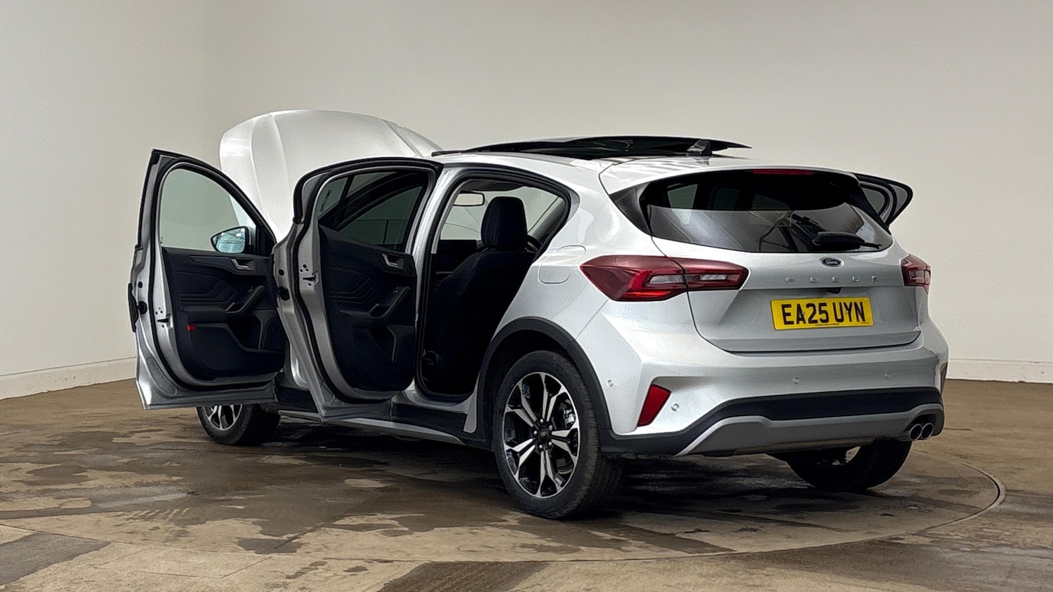 Used Ford Focus 2025 for sale - 76663281: Photo 9