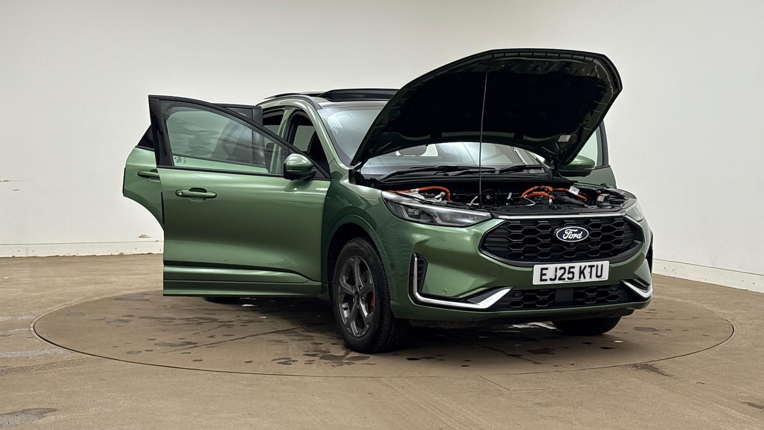 Used Ford Kuga 2025 for sale - 77196014: Photo 10