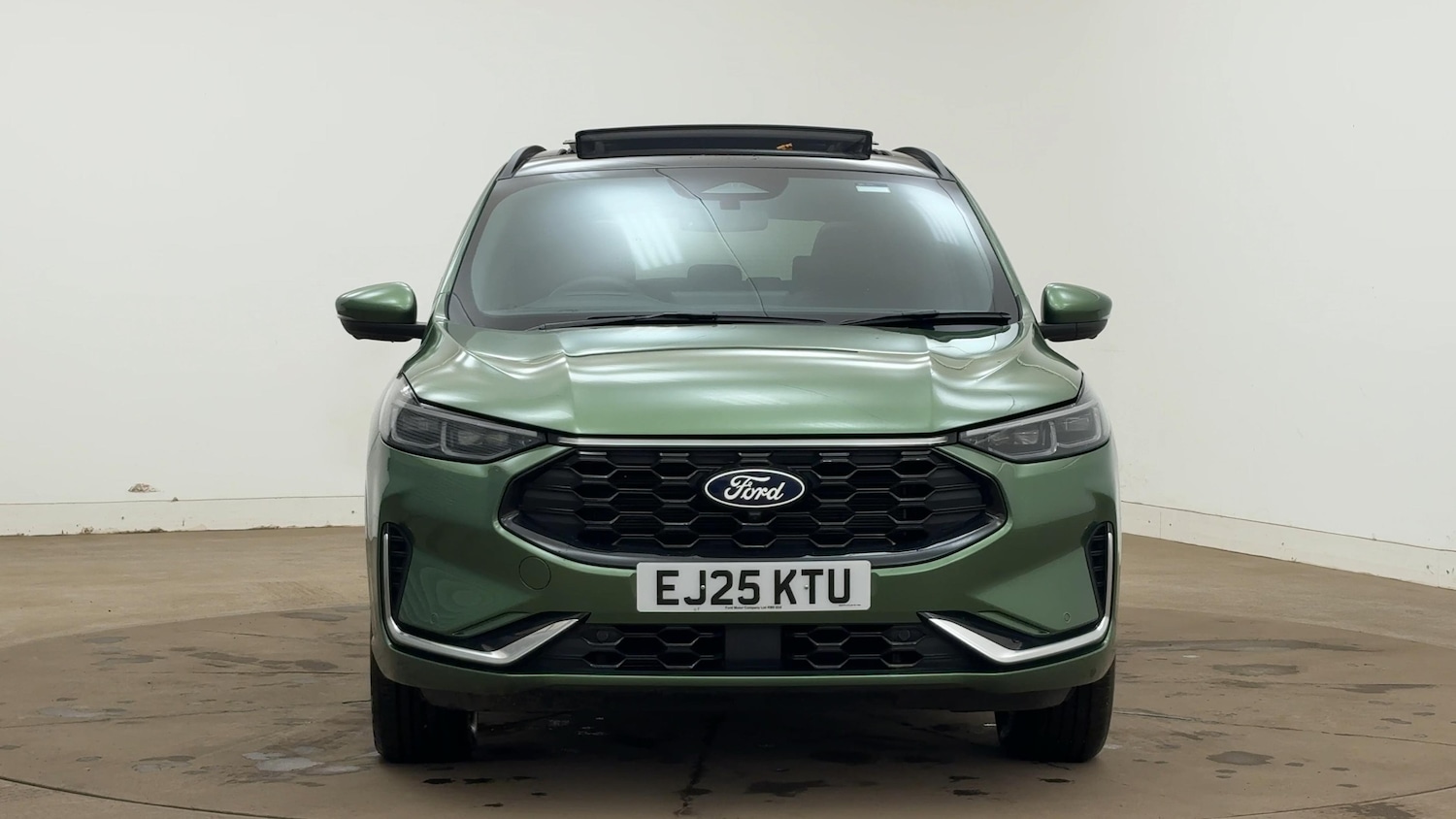 Used Ford Kuga 2025 for sale - 77196014: Photo 3