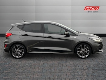 Used Ford Fiesta 2022 for sale - 77033732: Photo