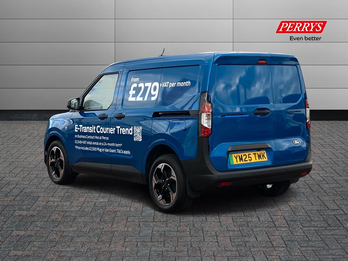 Used Ford Transit Courier 2025 for sale - 76288273: Photo 2