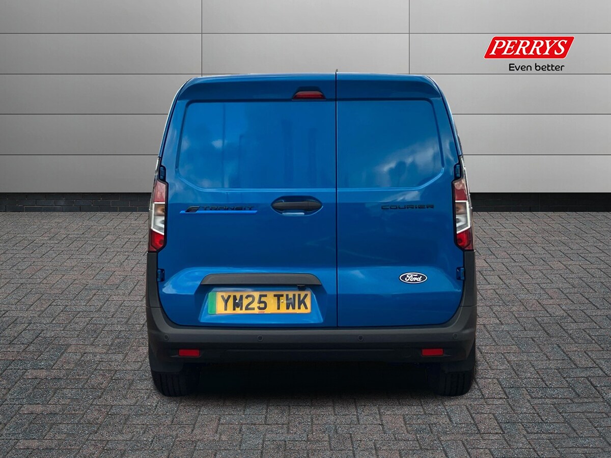 Used Ford Transit Courier 2025 for sale - 76288273: Photo 6