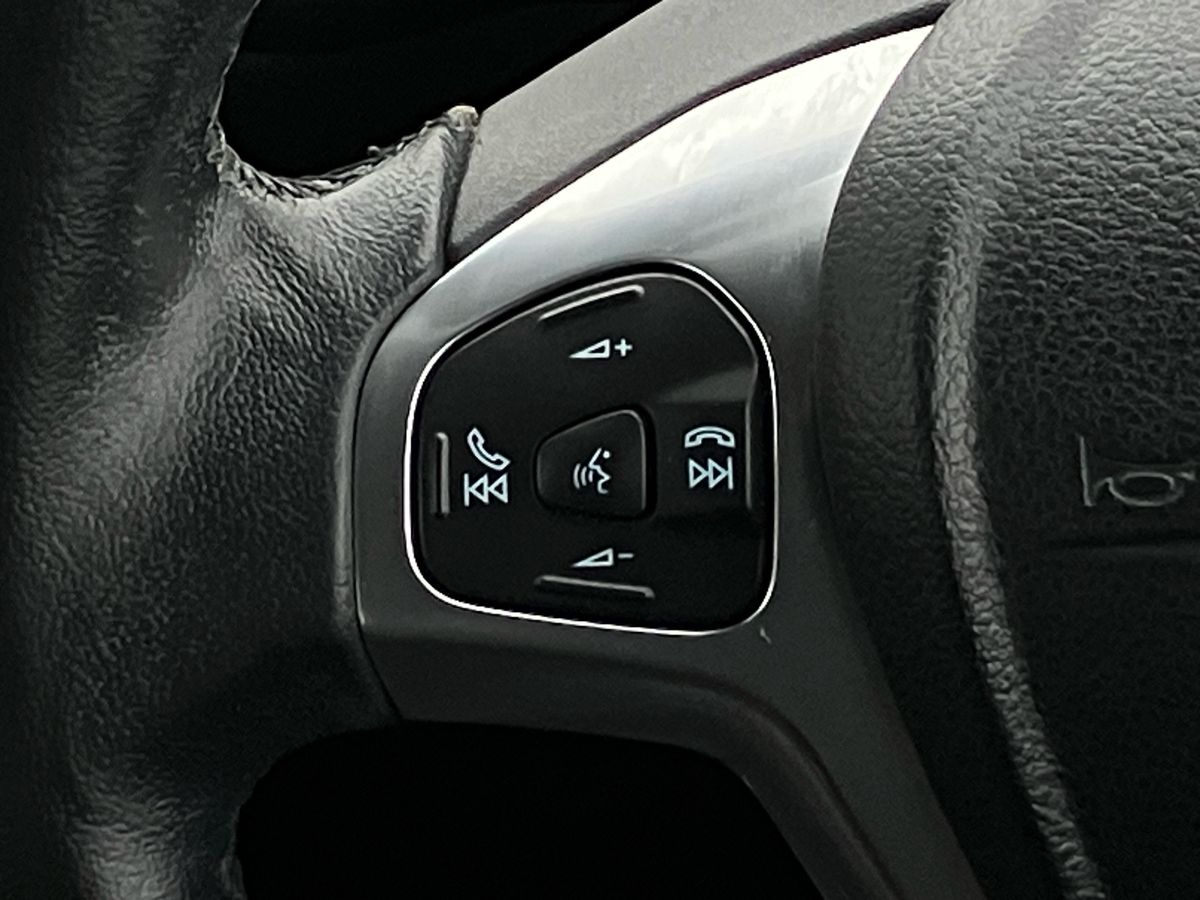 Used Ford Fiesta 2017 for sale - 76542394: Photo 16