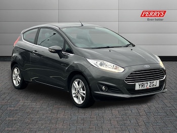 Used Ford Fiesta 2017 for sale - 76542394: Photo
