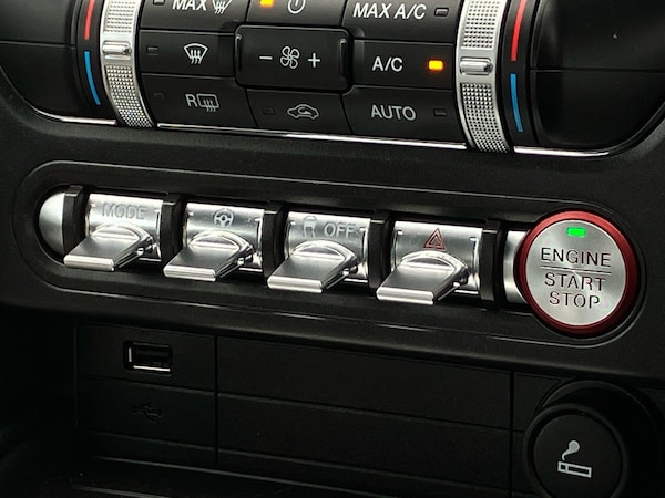Used Ford Mustang 2019 for sale - 76128441: Photo 37