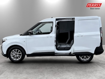 Used Ford Transit Courier 2026 for sale - 78800745: Photo