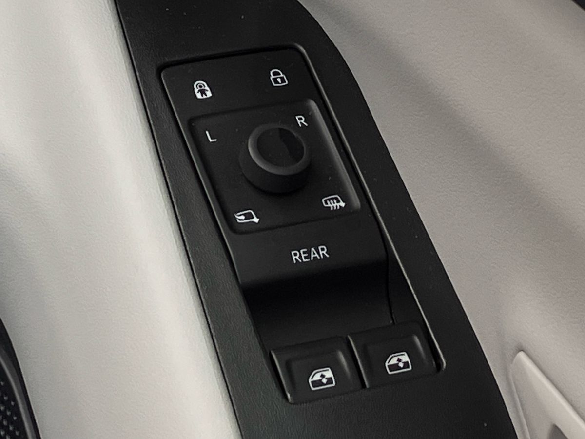 Used Ford Explorer 2025 for sale - 77180246: Photo 18