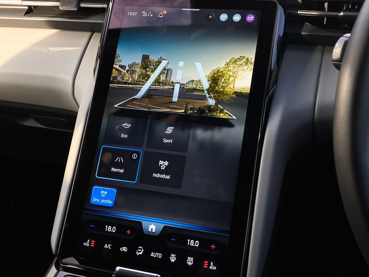 Used Ford Explorer 2025 for sale - 77180246: Photo 36