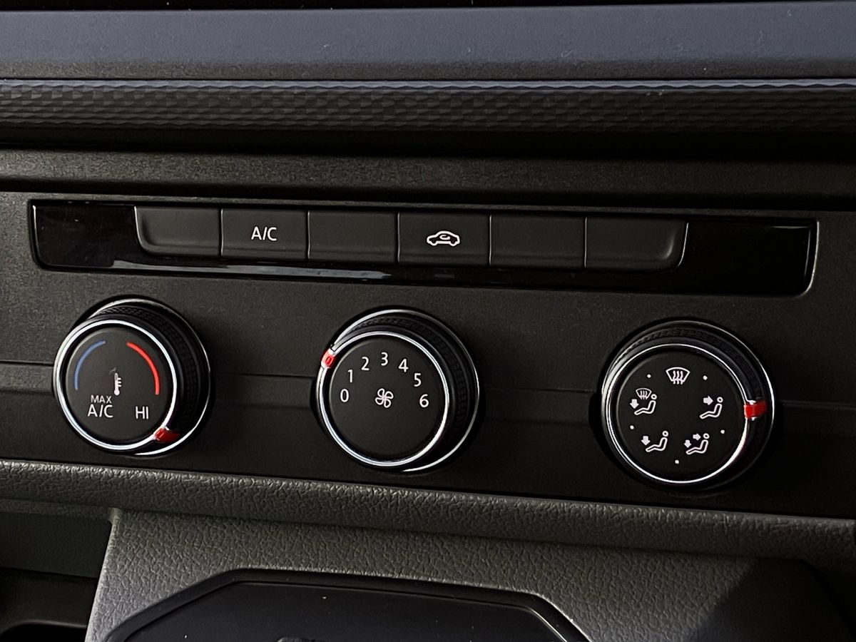 Used Volkswagen Transporter 2023 for sale - 77002167: Photo 13