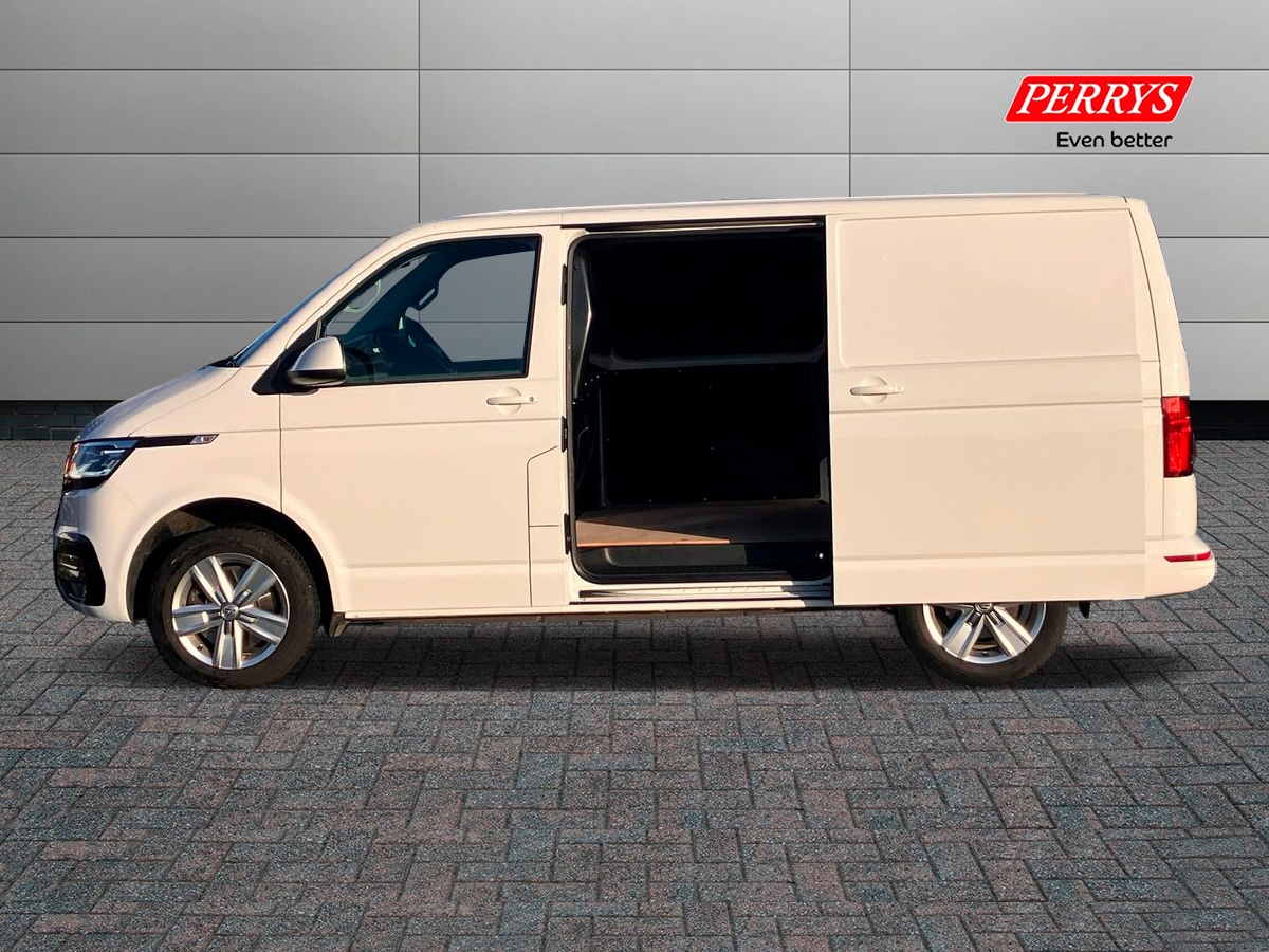 Used Volkswagen Transporter 2023 for sale - 77002167: Photo 3