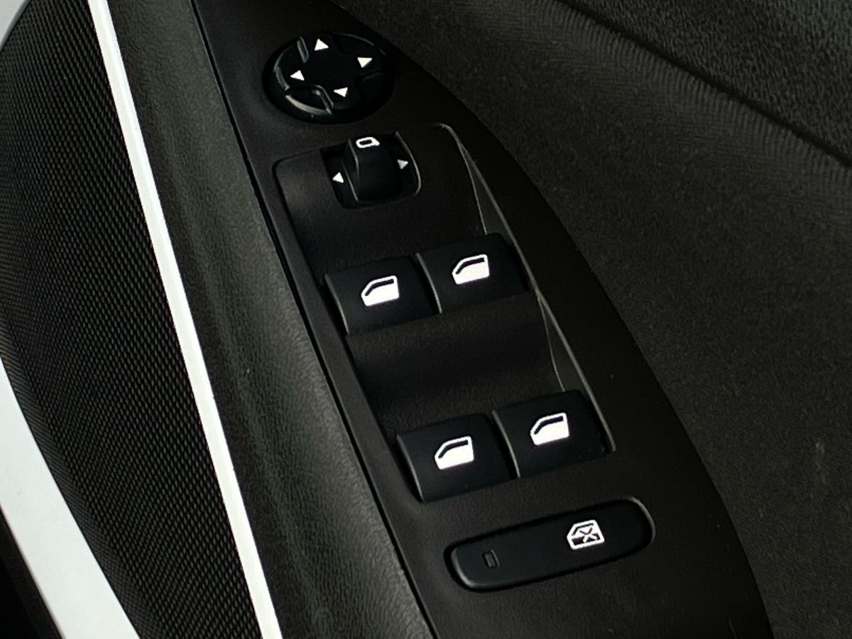 Used Vauxhall Crossland X 2020 for sale - 76391965: Photo 18