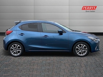 Used Mazda Mazda2 2019 for sale - 75611988: Photo