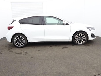 Used Ford Focus 2023 for sale - 79066673: Photo