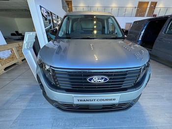 Used Ford Transit Courier 2026 for sale - 78627306: Photo