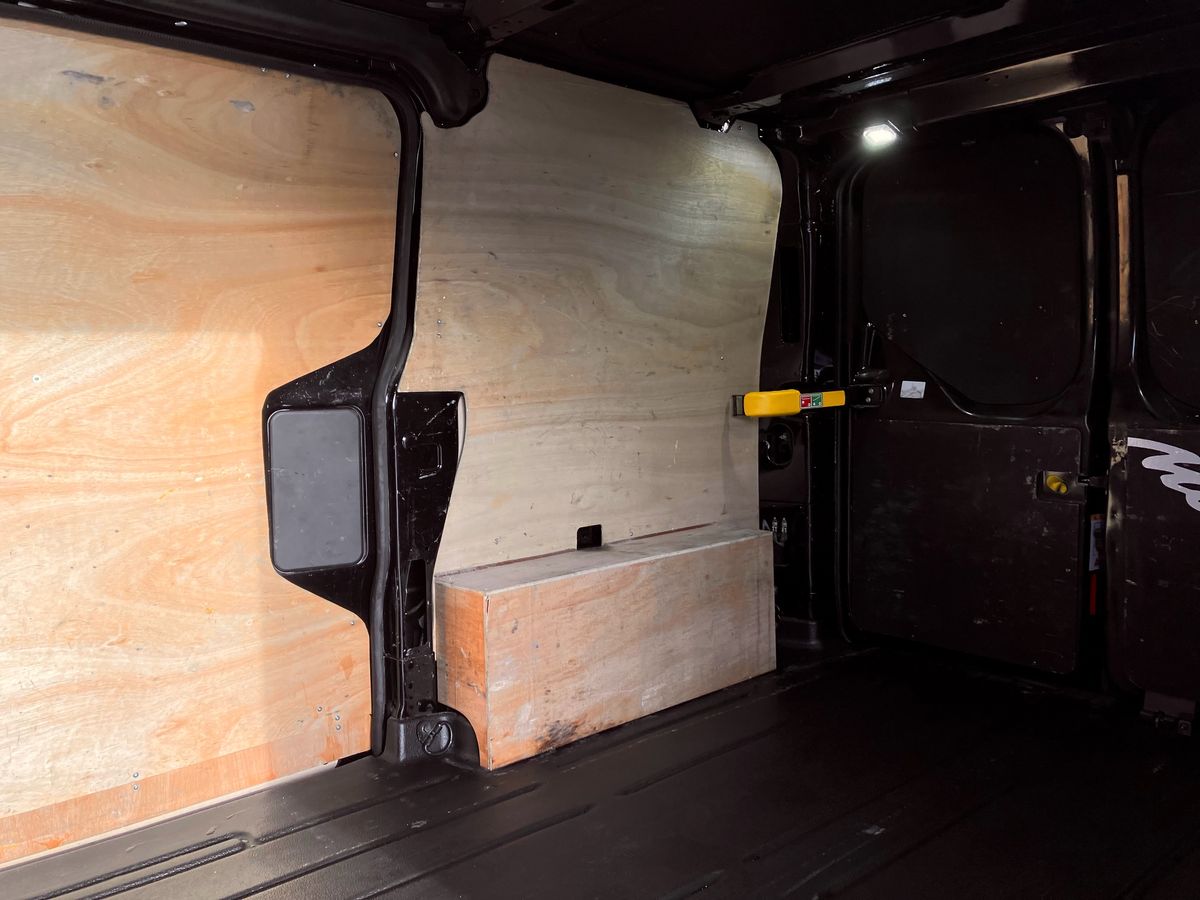 Used Ford Transit Custom 2021 for sale - 77340913: Photo 21