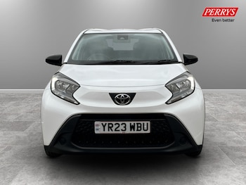 Used Toyota Aygo X 2023 for sale - 77676770: Photo