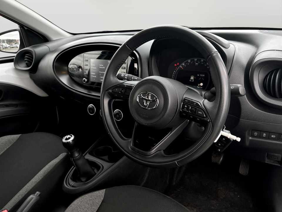 Used Toyota Aygo X 2023 for sale - 77676770: Photo 62