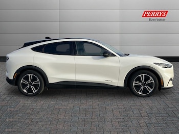 Used Ford Mustang Mach-E 2025 for sale - 76565869: Photo