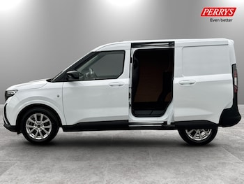 Used Ford Transit Courier 2024 for sale - 77604116: Photo