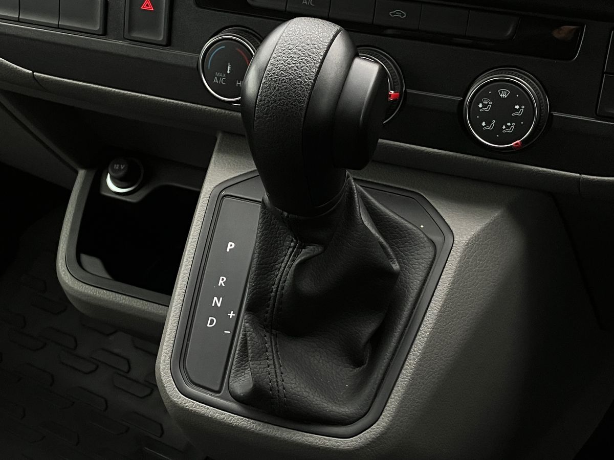 Used Volkswagen Transporter 2024 for sale - 76272421: Photo 15