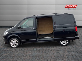 Used Volkswagen Transporter 2024 for sale - 76272421: Photo