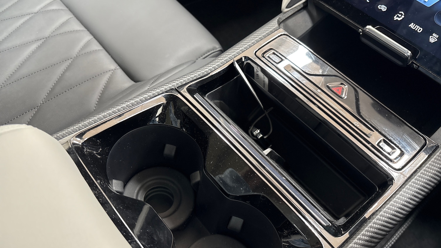 Used Ford Explorer 2025 for sale - 76969321: Photo 29