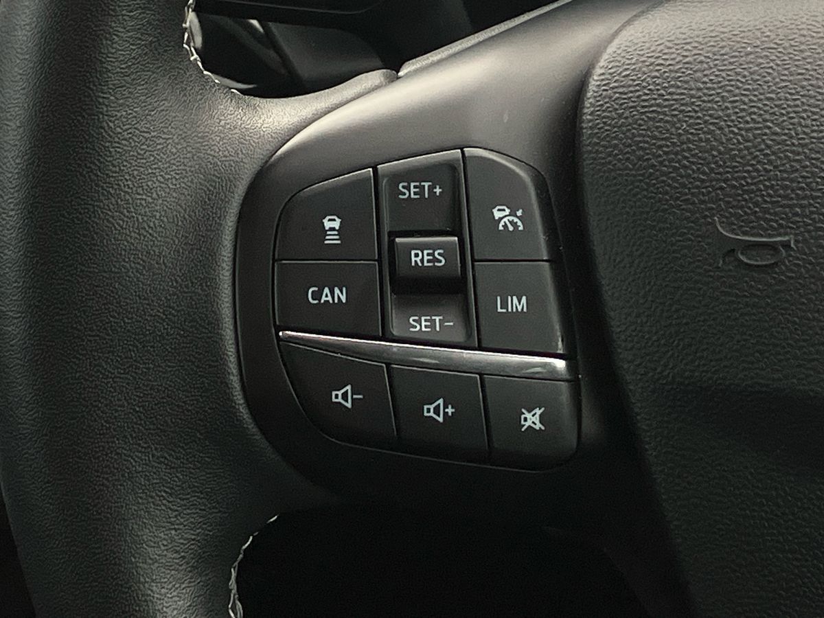 Used Ford Fiesta 2020 for sale - 76022602: Photo 19