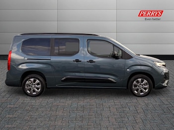 Used Vauxhall Combo Life 2025 for sale - 77196028: Photo