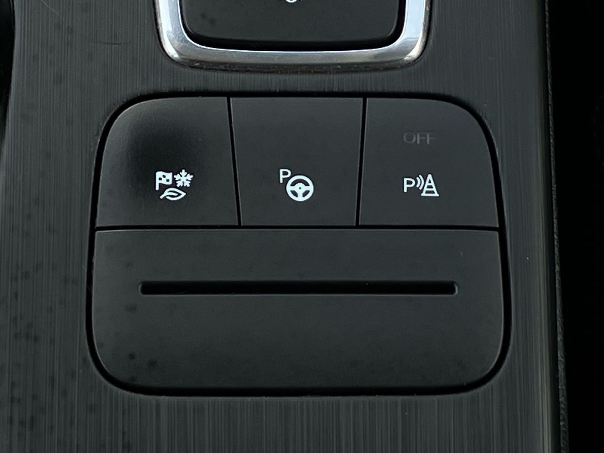 Vehicle 44