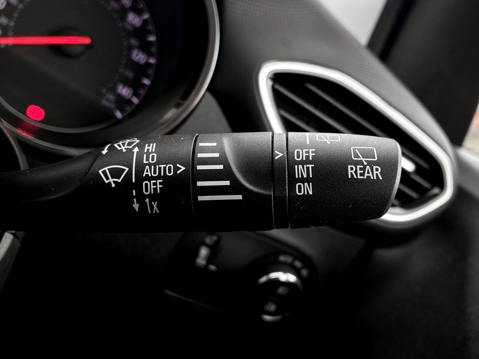 Used Vauxhall Crossland 2022 for sale - 77311050: Photo 41