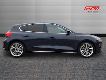 Used Ford Focus 2020 for sale - 76220113: Photo