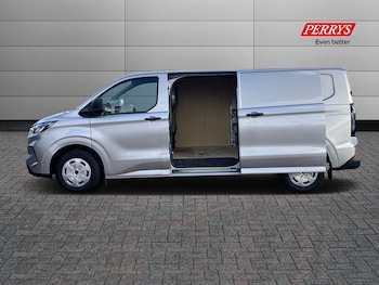 Used Ford Transit Custom 2024 for sale - 76230616: Photo