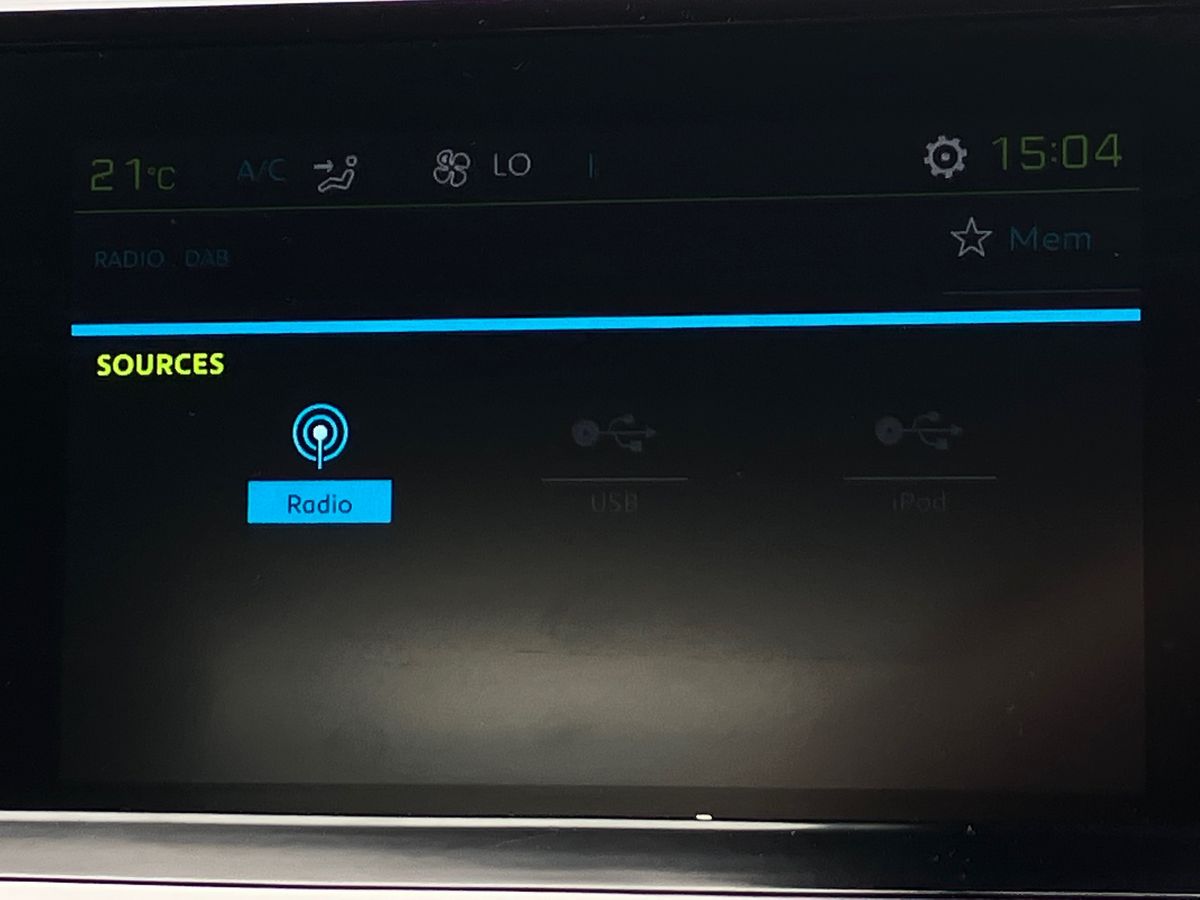 Used Peugeot 2008 2023 for sale - 77980565: Photo 12