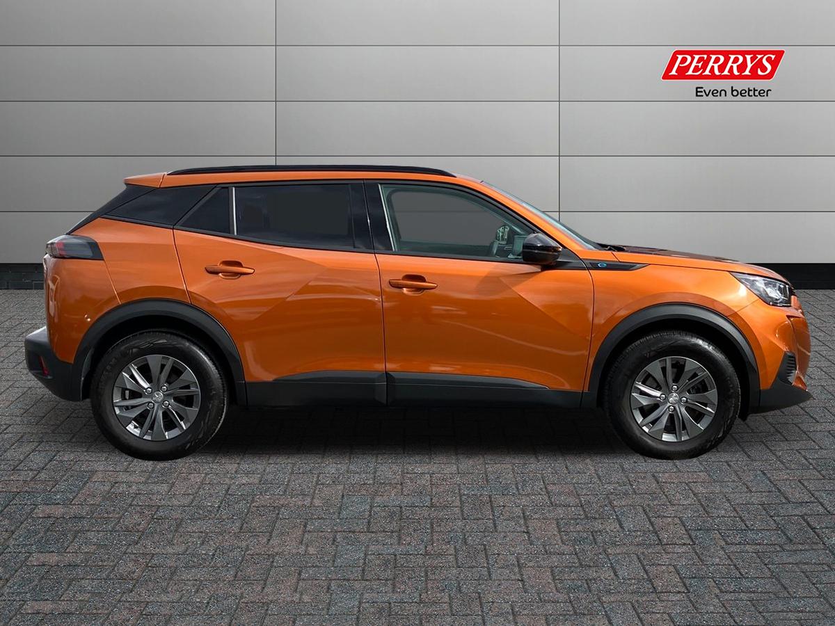 Used Peugeot 2008 2023 for sale - 77980565: Photo 4
