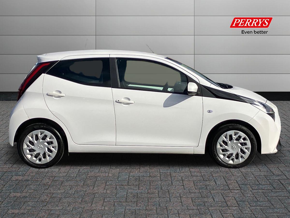 Used Toyota AYGO 2021 for sale - 76206978: Photo 3
