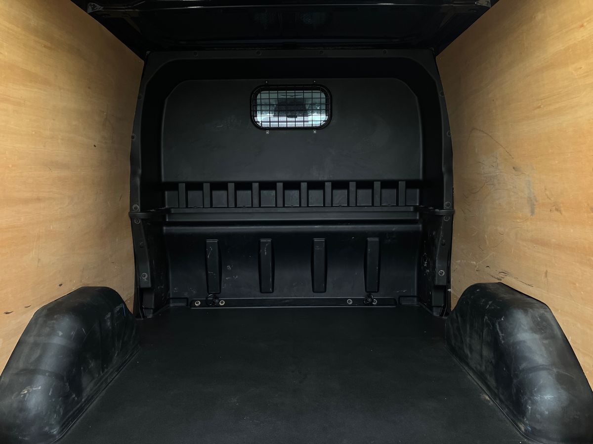 Used Ford Transit Custom 2024 for sale - 75611970: Photo 18