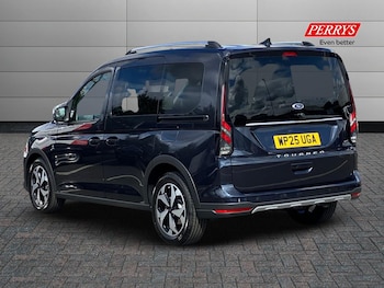 Used Ford Tourneo Connect 2025 for sale - 75582404: Photo